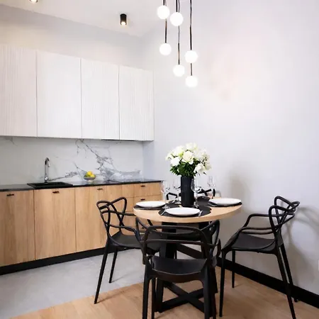 شقة Nad Zatoka 137 By Warmia4rent, Przy Samym Jeziorze Ukiel أولشتين